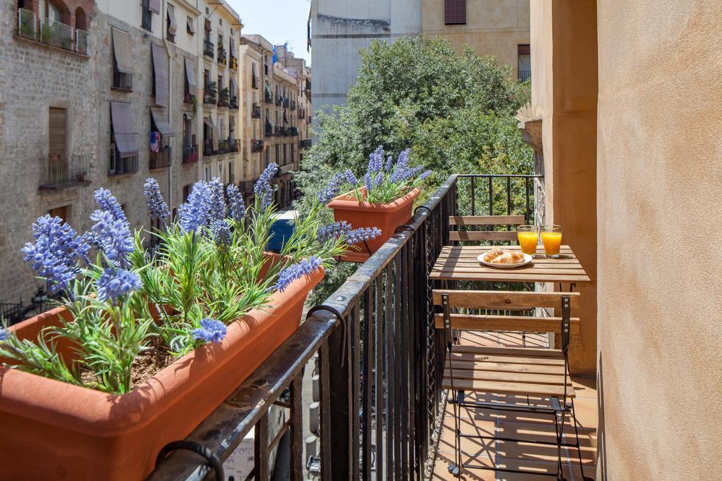 Habitat Apartments Carders برشلونة الغرفة الصورة