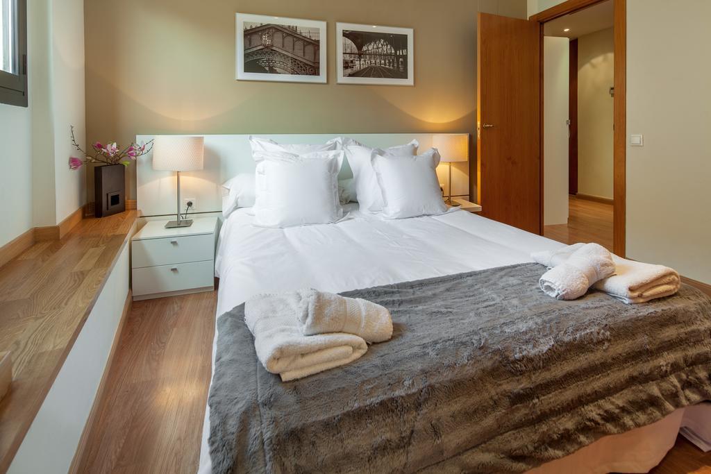 Habitat Apartments Carders برشلونة الغرفة الصورة