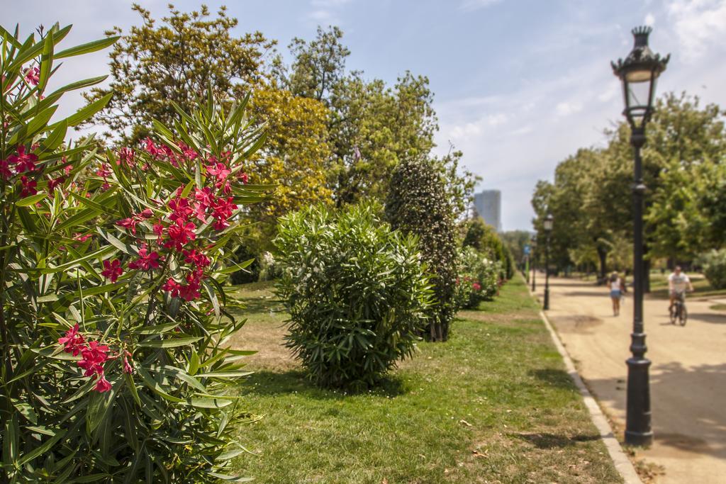 Habitat Apartments Carders برشلونة الغرفة الصورة
